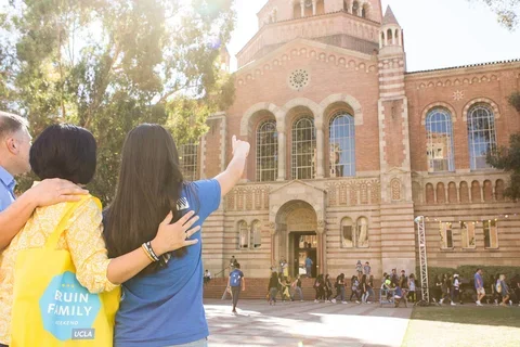 A new student on the UCLA campus
