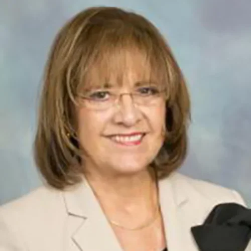 Mary Lou de Leon Siantz